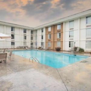 Red Roof Inn Knoxville Central – Papermill Road Knoxville